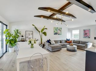 1859 Arbor Ln, Union, NJ 07083