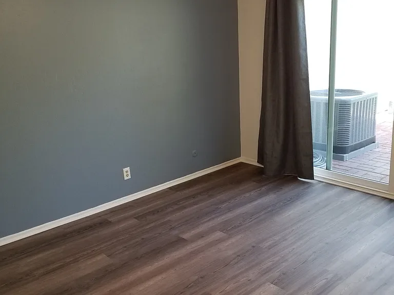 826 Vallejo Ave — Photo 5