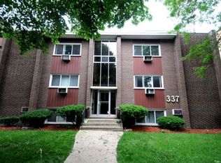 337 S Maple Ave APT 15, Oak Park, IL 60302