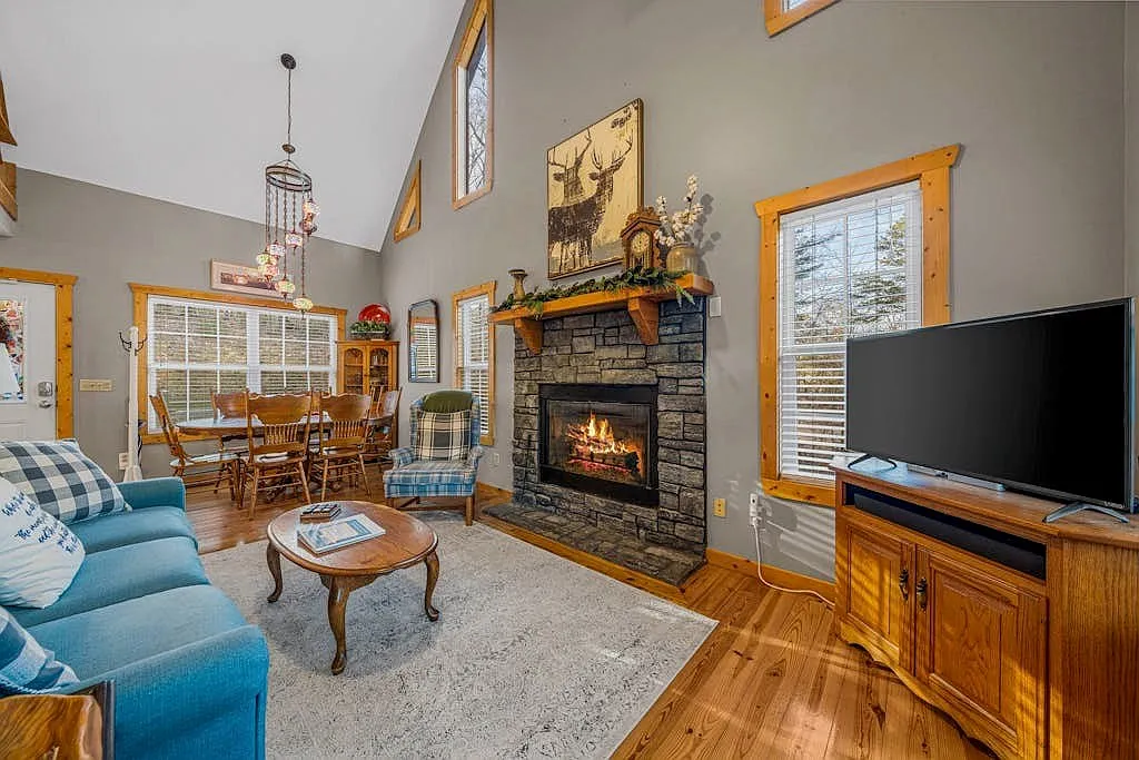 2 bed, 1654 sqft, $2,300 — Photo 3