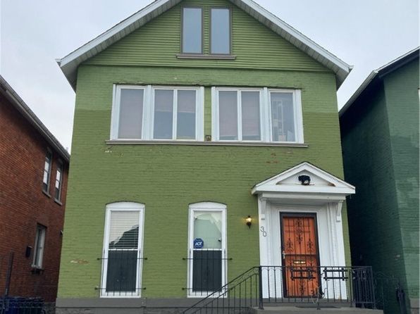 30 Tracy St