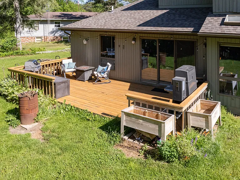 381 Timber Dr — Photo 12