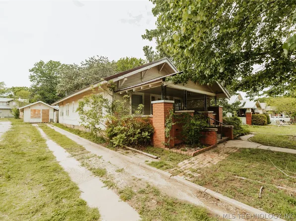 329 S Main St, Fairfax, OK 74637