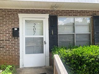 1st image of 205 Durst Ave W APT 207