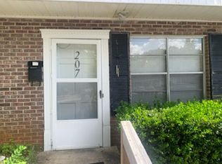 205 Durst Ave W APT 207, Greenwood, SC 29649