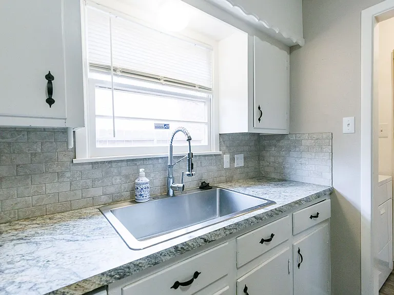 406 Bangor Ave — Photo 15