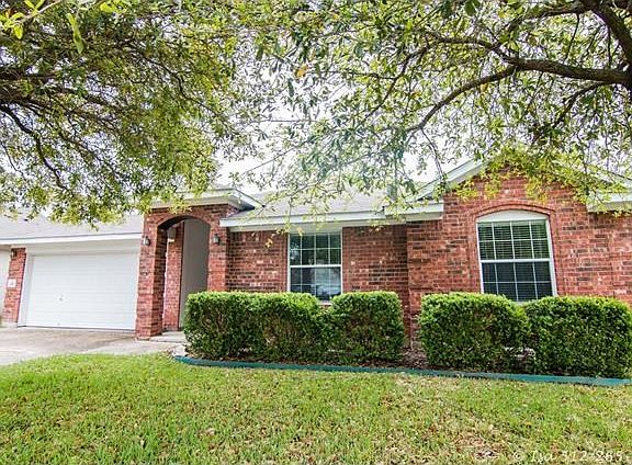 2nd image of 3917 Bonnie Ln