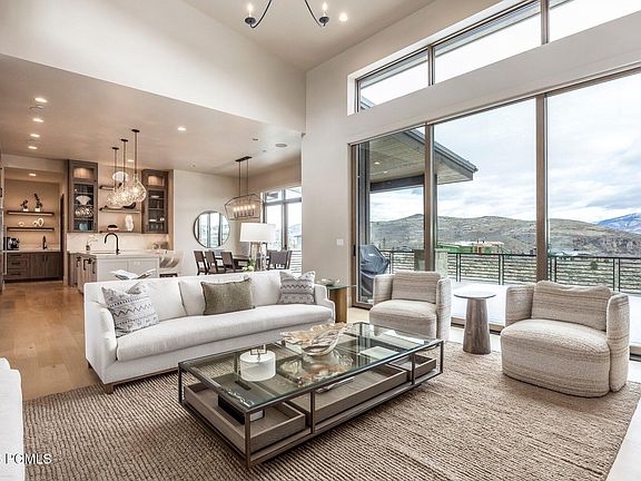 4th image of 7263 N Caddis Dr