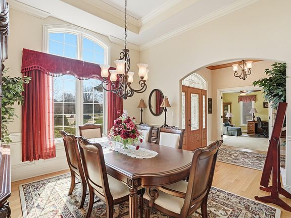 5th image of 3468 Orchid Dr