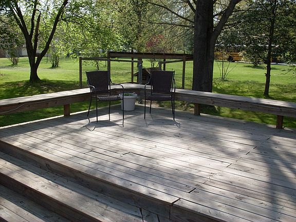 3 Tier Deck Upper