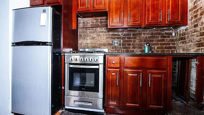 Rented by RBM Management | media 11