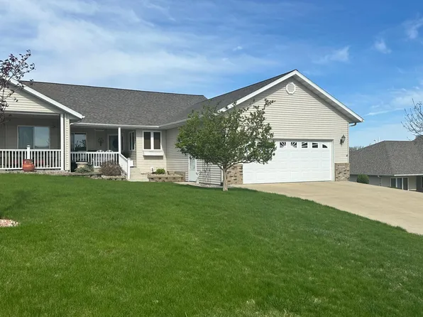 1843 Bridgeview Blvd, Detroit Lakes, MN 56501