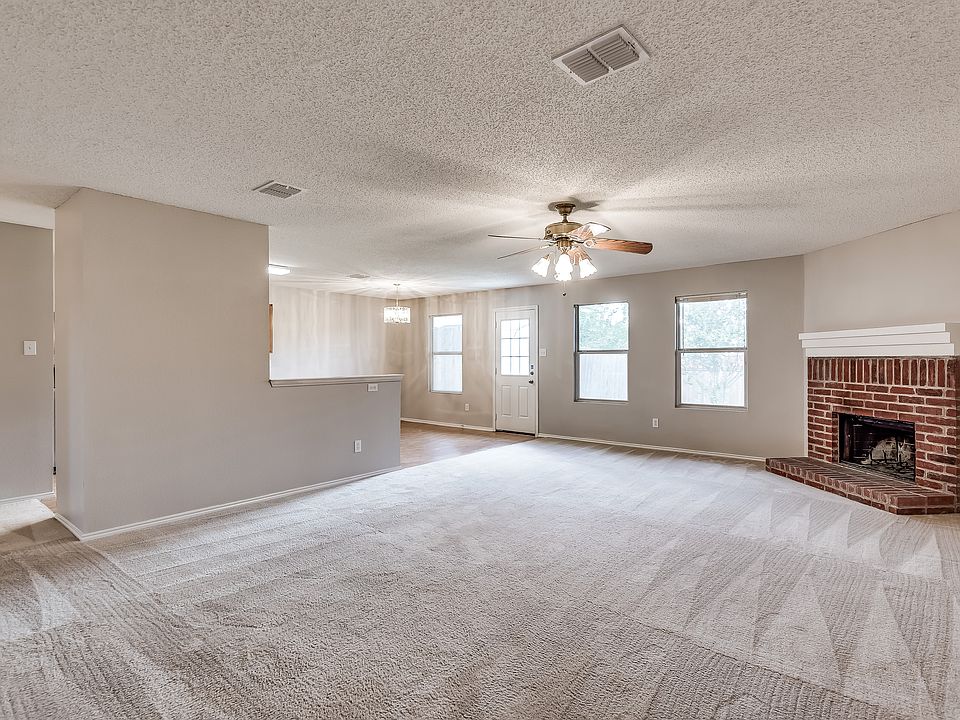 1st image of 1422 Starpoint Ln