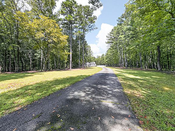 5th image of 347 Wright Rd