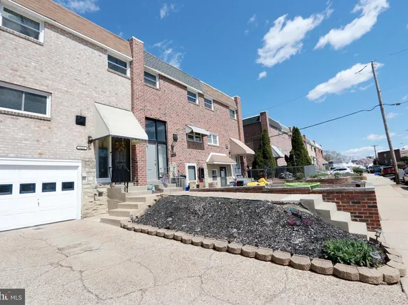 3652 E Crown Ave, Philadelphia, PA 19114