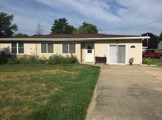 302 S 1st St, Ogden, IA 50212