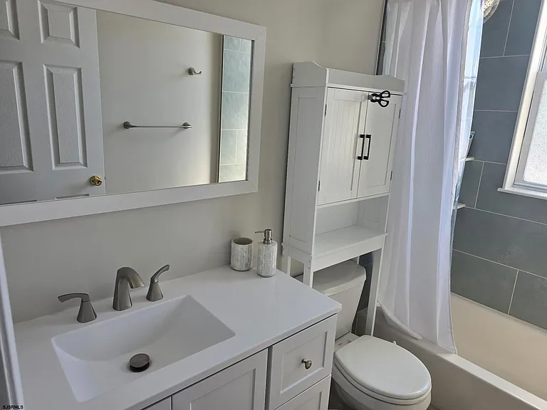 6512 Winchester Ave — Photo 23