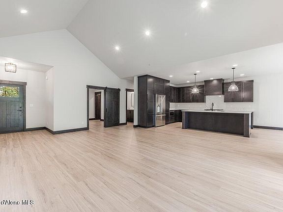 5th image of 25787 N Dickens Rd