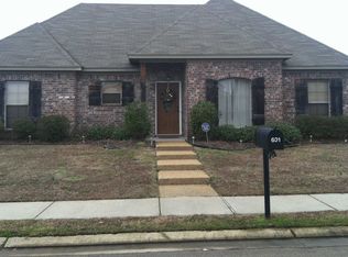 601 Shea Cv, Brandon, MS 39047
