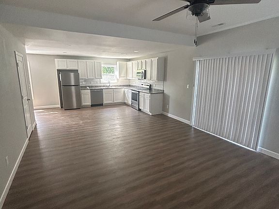 2nd image of 118 Irwin Dr