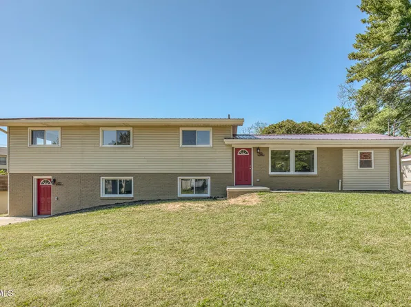 1216 Norway St, Bristol, VA 24201