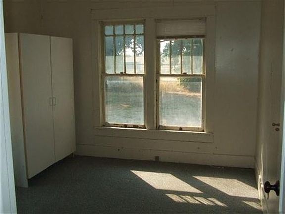 4th image of 225 Orchard Ave