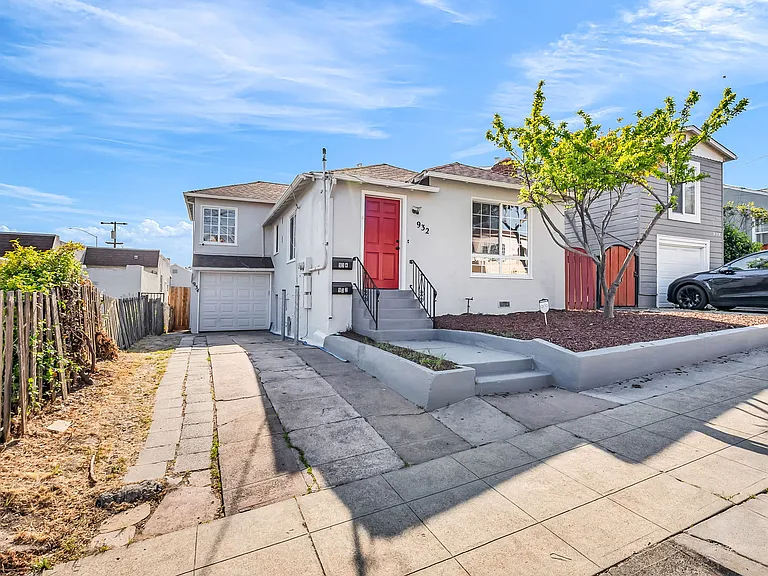 934 Pierce St — Photo 3