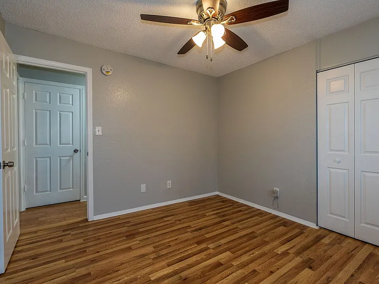 1533 S 112th East Ave — Photo 28