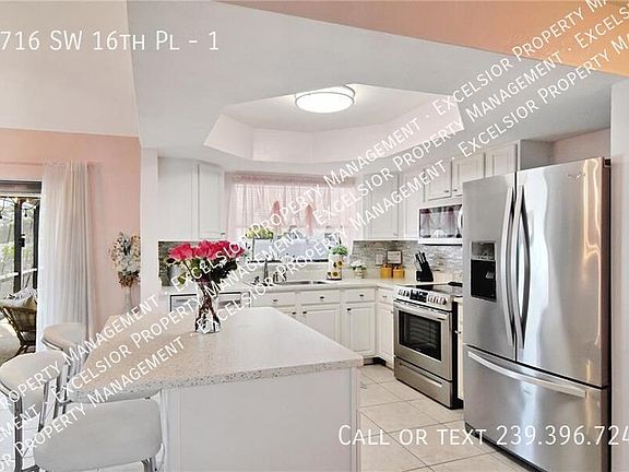 3rd image of 3716 SW 16th Pl #1