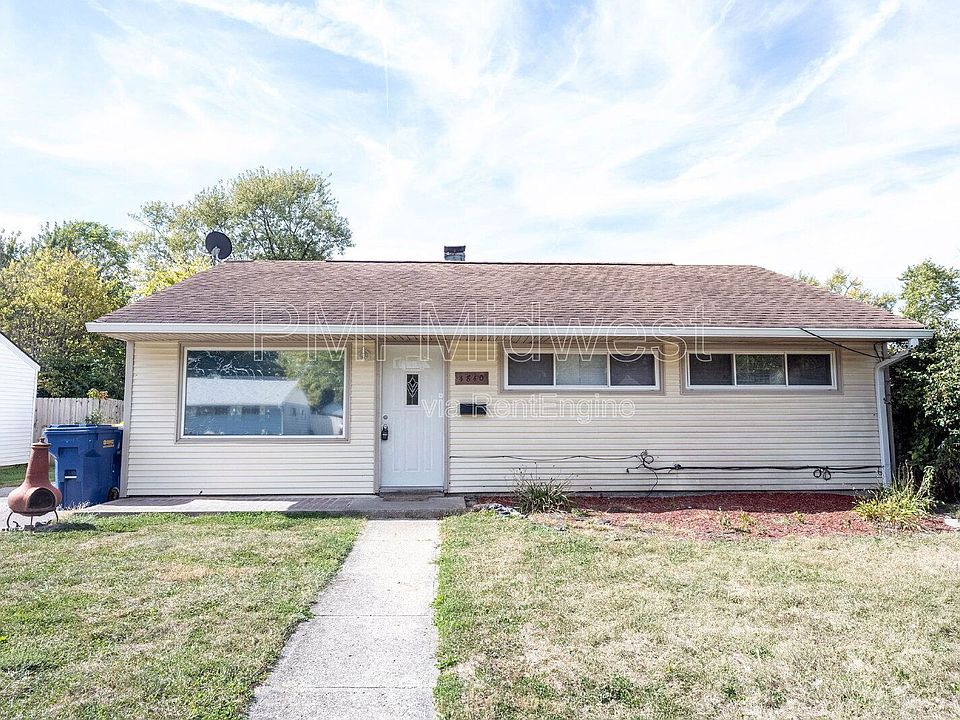 1st image of 4840 Leone Dr