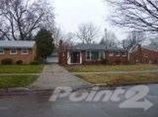 37183 Thinbark St, Wayne, MI 48184