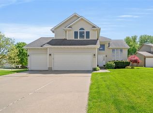 1013 SE Cooper Ct, Ankeny, IA 50021