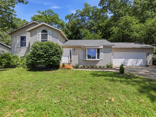 2046 N Roberts Rd, Muskegon, MI 49445