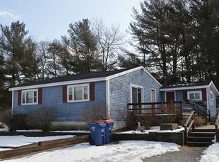 9 Jocelyn Ave, Plymouth, MA 02360