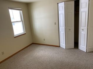 69083 Palmer Dr, Paw Paw, MI 49079