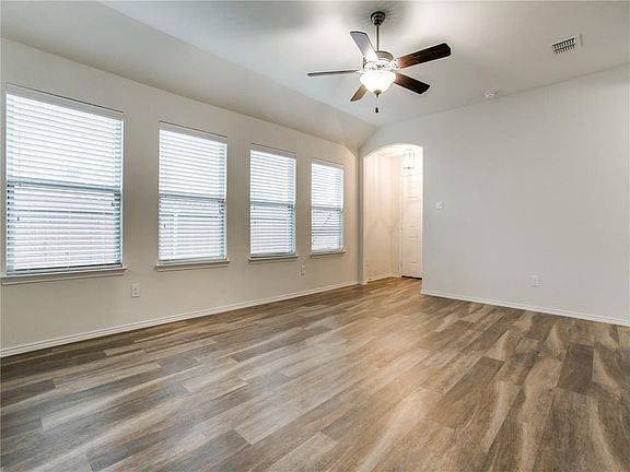 3rd image of 4026 Bighorn Dr