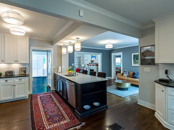 Modern kitchen