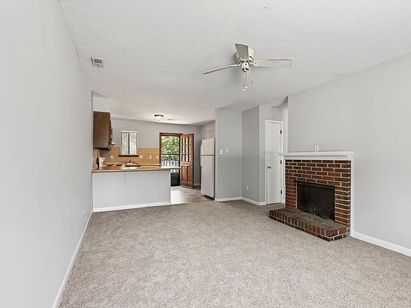 5th image of 4554 N New Hope Rd