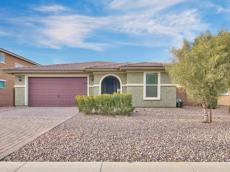 1st image of 2672 E Daniel Dr