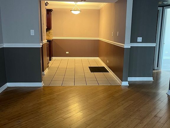 5th image of 10620 Brooks Ln #2-B3