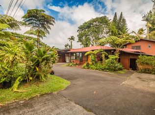 1807 Waianuenue Ave, Hilo, HI 96720