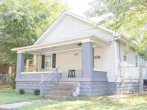 109 Boston Ct, Louisville, KY 40212