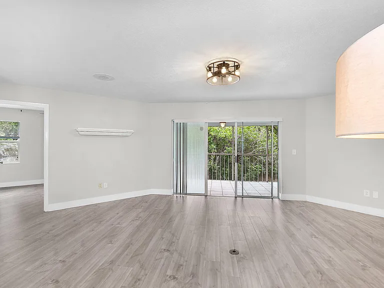 3266 SE Aster Ln #H246 — Photo 5