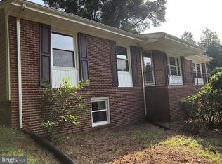 10443 Claiborne Crossing Rd, Fredericksburg, VA 22408