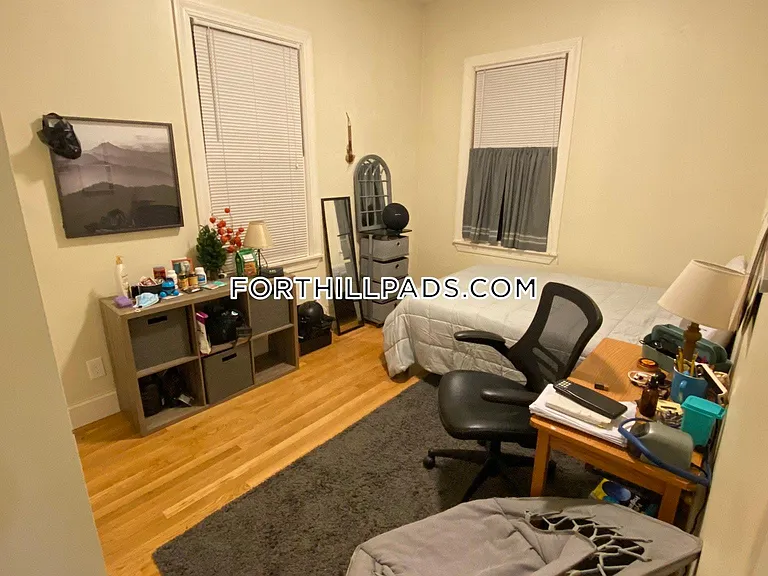 34 Juniper St #1 — Photo 33