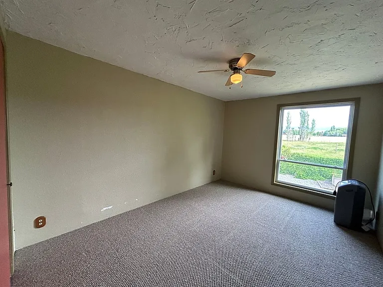 225 Mission View Dr — Photo 24