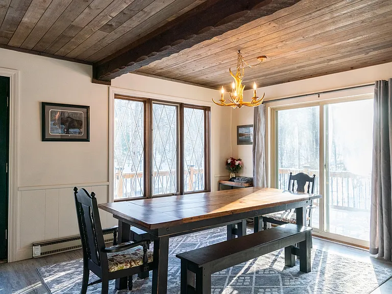 888 Timber Valley Rd — Photo 4