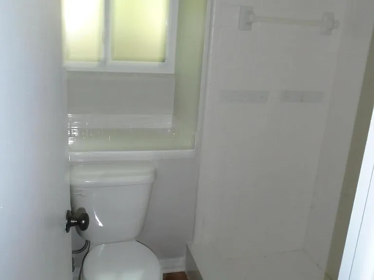 6137 Island Forest Dr — Photo 10