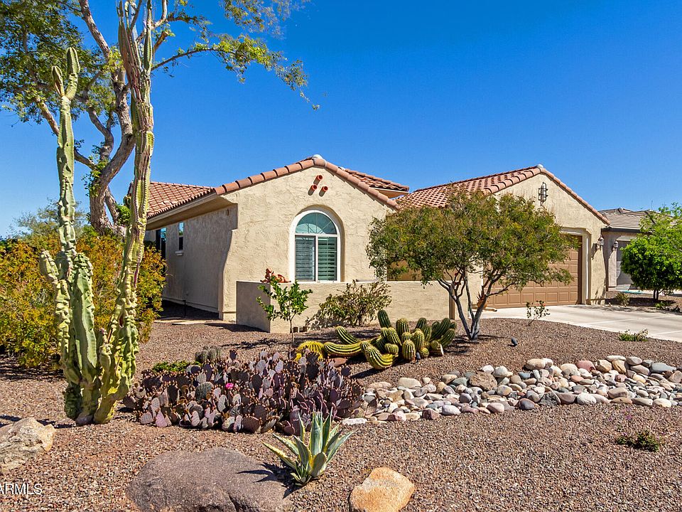 1st image of 26288 W HORSHAM Court