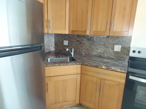 505 SW 9th St E, Fort Lauderdale, FL